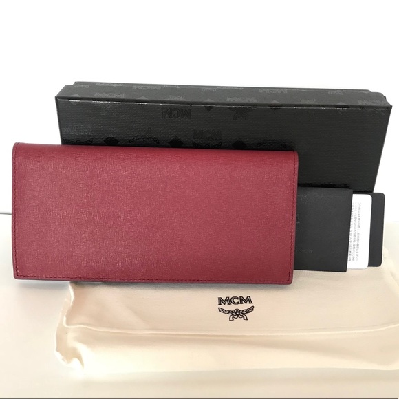 SOLD ! MCM Leather Bifold Long Wallet - Picture 2 of 9